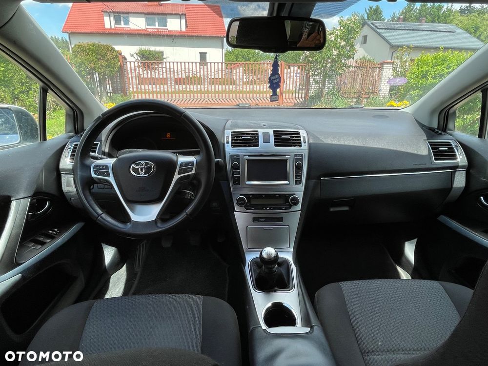 Toyota Avensis 1.6 Edition (2014) - 26
