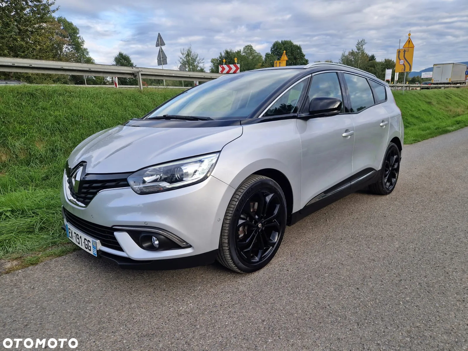 Renault Scenic - 7