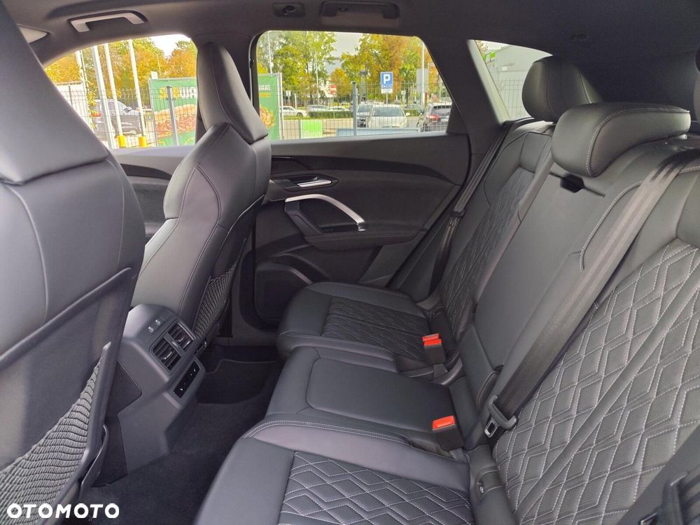 Audi SQ5 TFSI mHEV 270 kW Quattro S tronic - 24