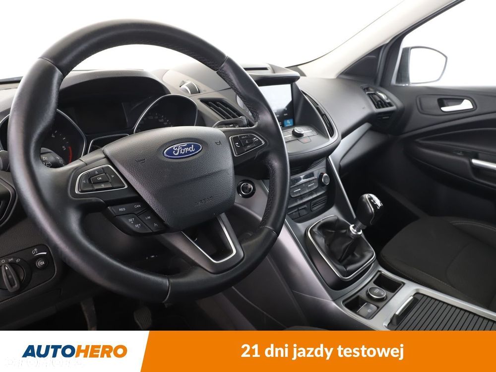 Ford Kuga - 11