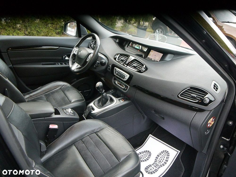 Renault Grand Scenic 2.0 dCi Privilege - 25