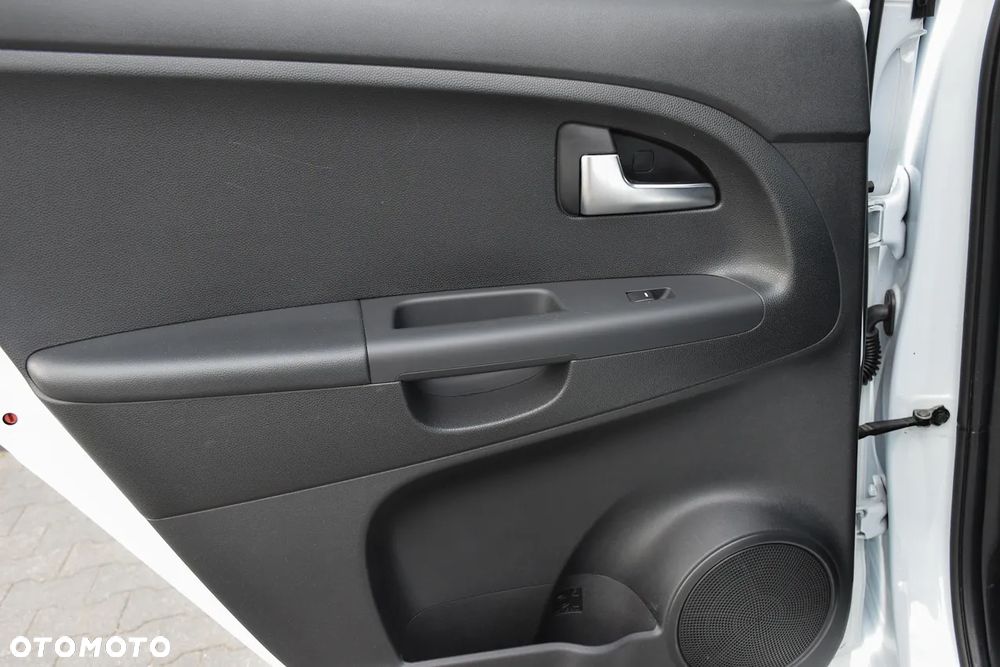Kia Venga 1.6 XL - 34