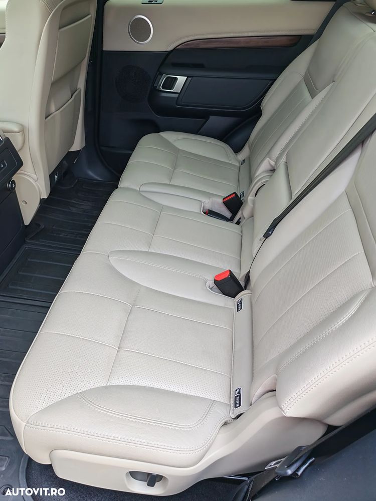 Land Rover Discovery 3.0 L SD6 HSE - 13