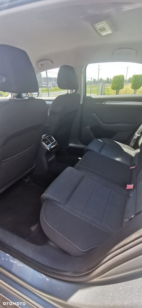 Skoda Superb 1.8 TSI Ambition DSG - 11