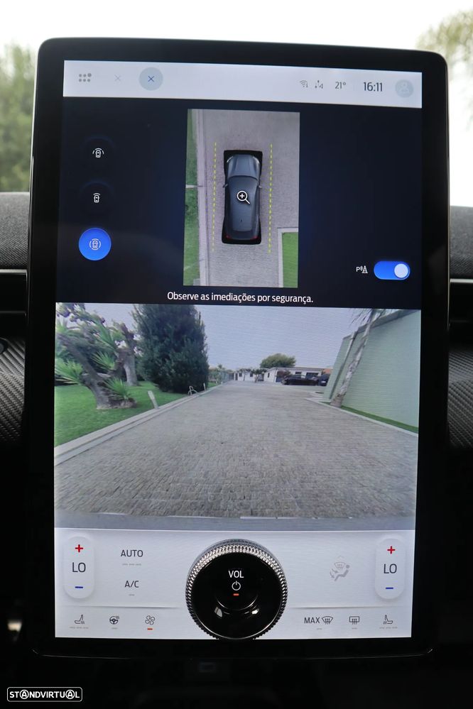 Ford Mustang Mach-E Premium AWD - 41