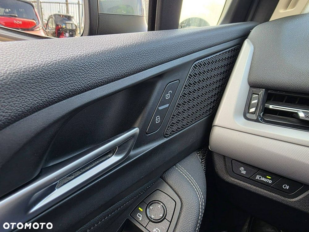 BMW Seria 2 218i sport - 13