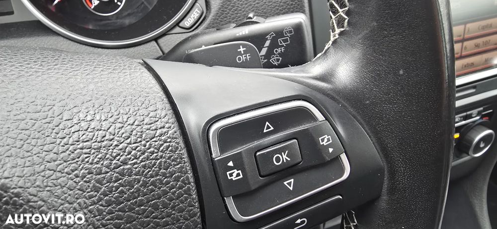 Volkswagen Golf 1.4 TSI DSG MATCH - 20