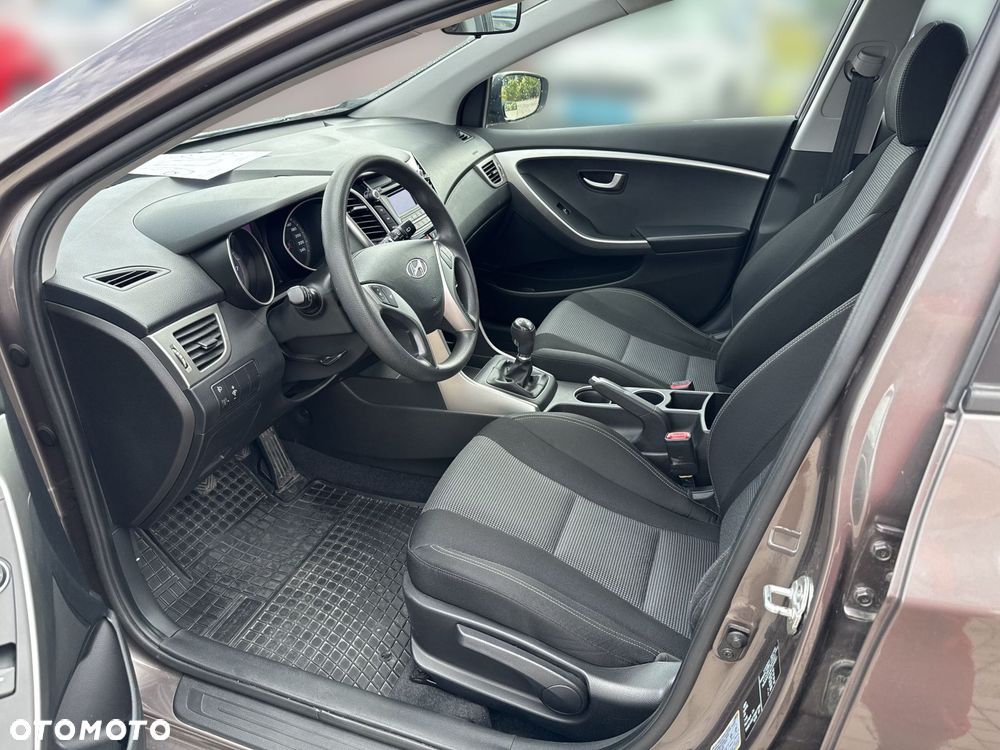 Hyundai i30 1.4 Comfort - 9