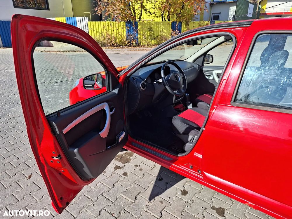 Dacia Sandero 1.2 - 9