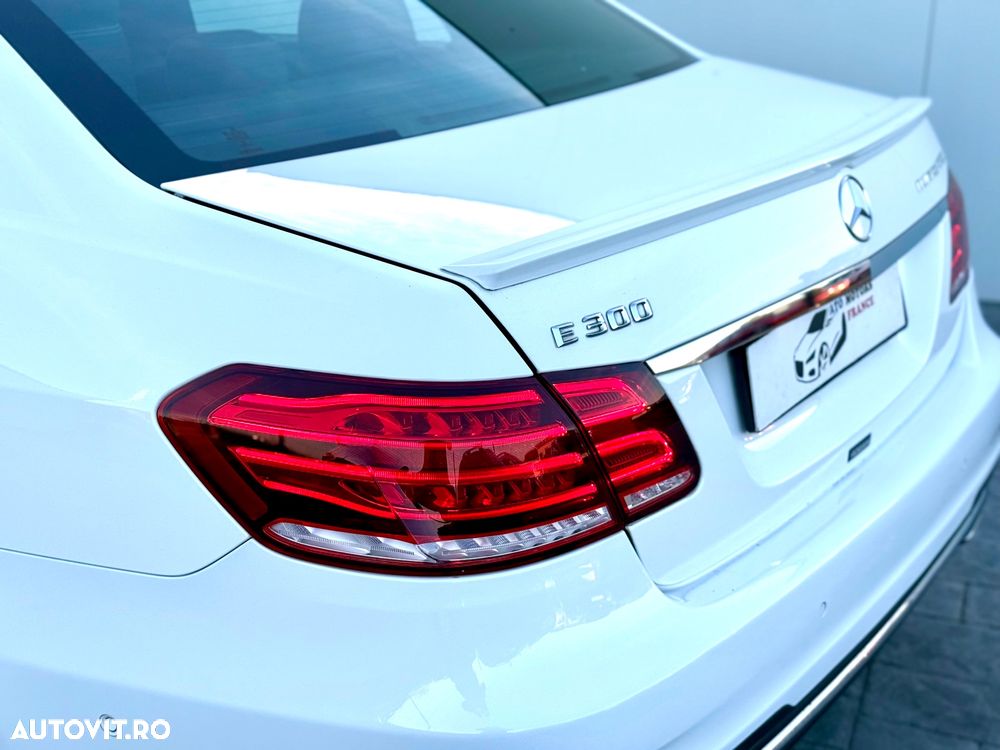 Mercedes-Benz E 300 BlueTEC HYBRID 7G-TRONIC Avantgarde - 17