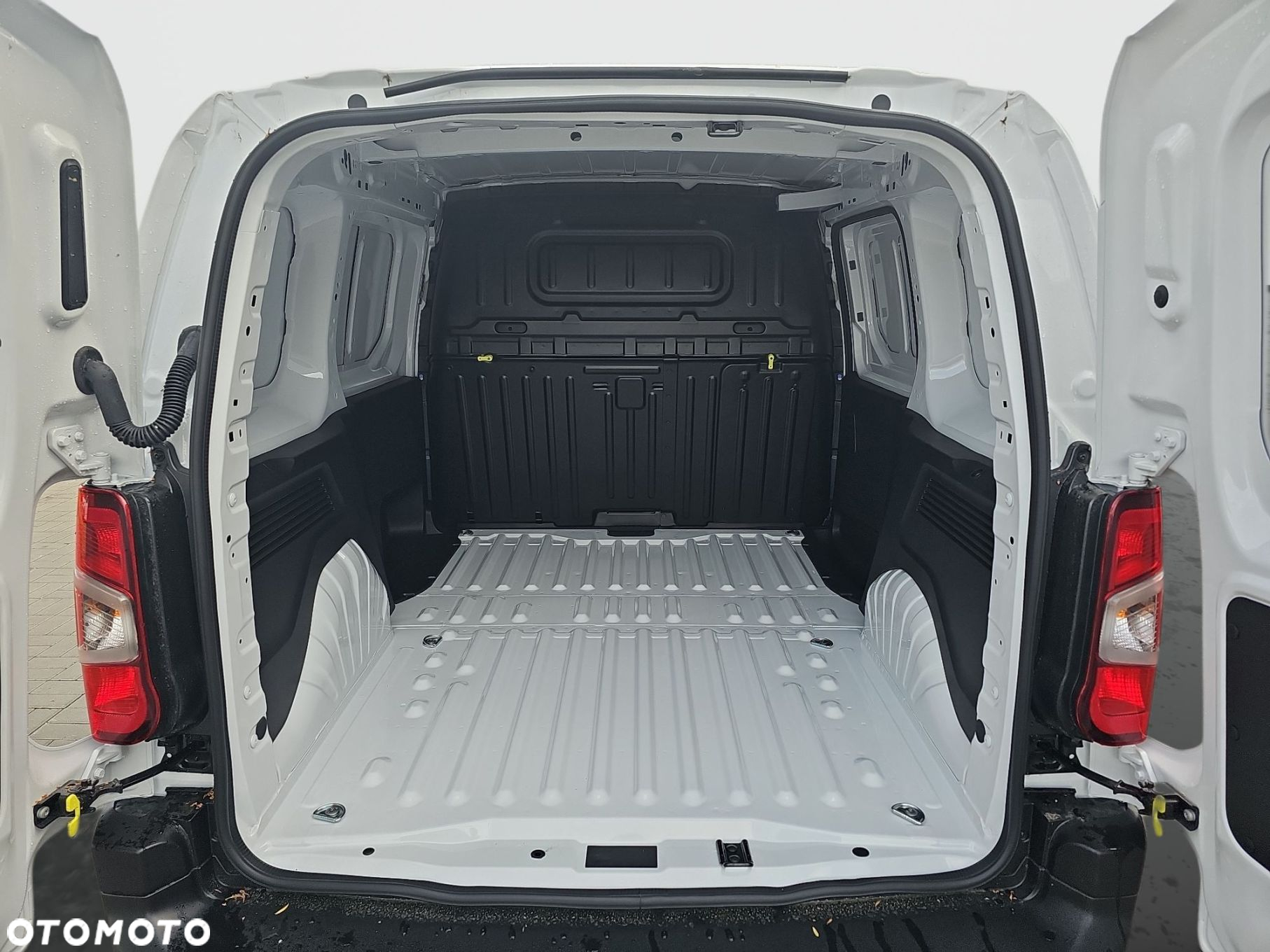 Opel Combo Cargo - 10