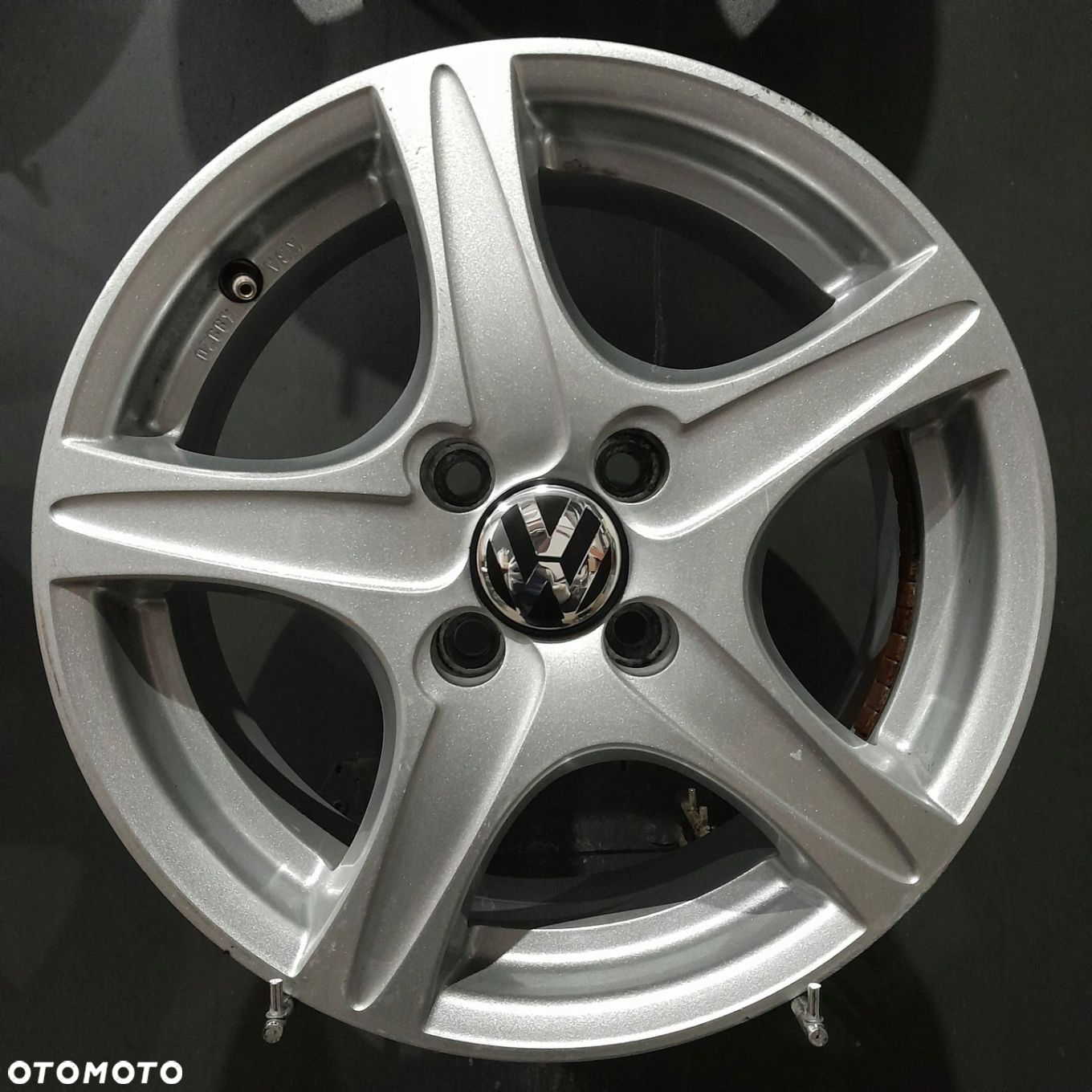Felgi 15 4x100 VW Up F505173-1A - 5