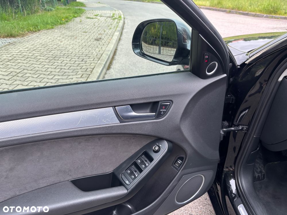 Audi A4 Avant 2.0 TDI DPF S line Sportpaket - 20