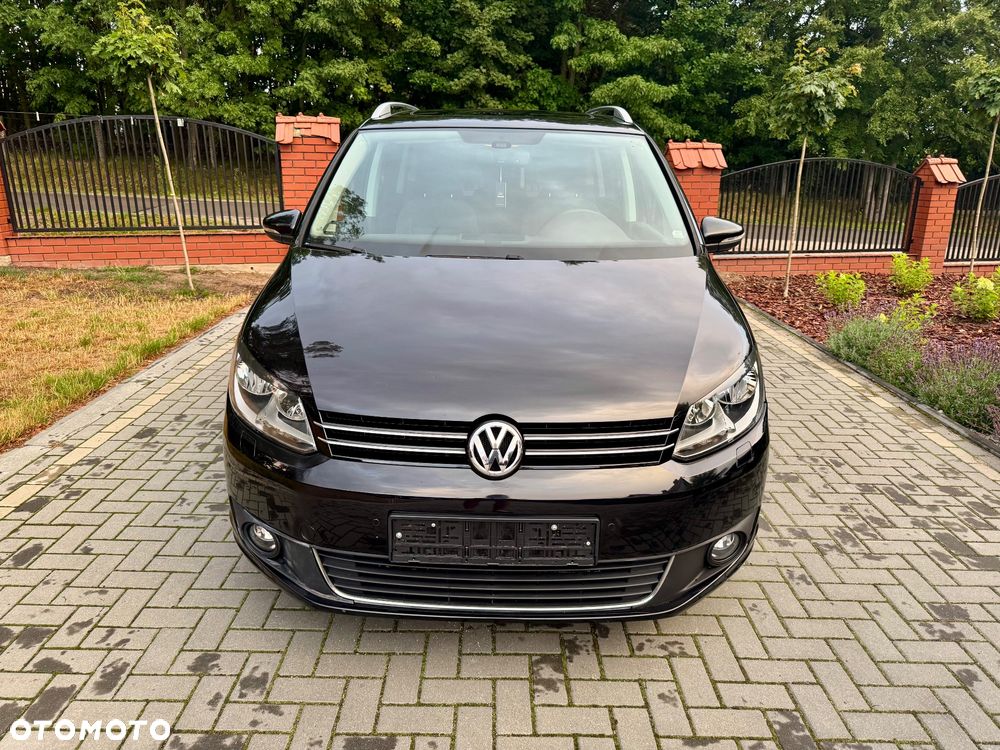 Volkswagen Touran 1.6 TDI DPF BlueMotion Technology STYLE - 2
