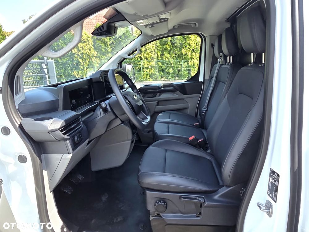 Ford TRANSIT CUSTOM - 16