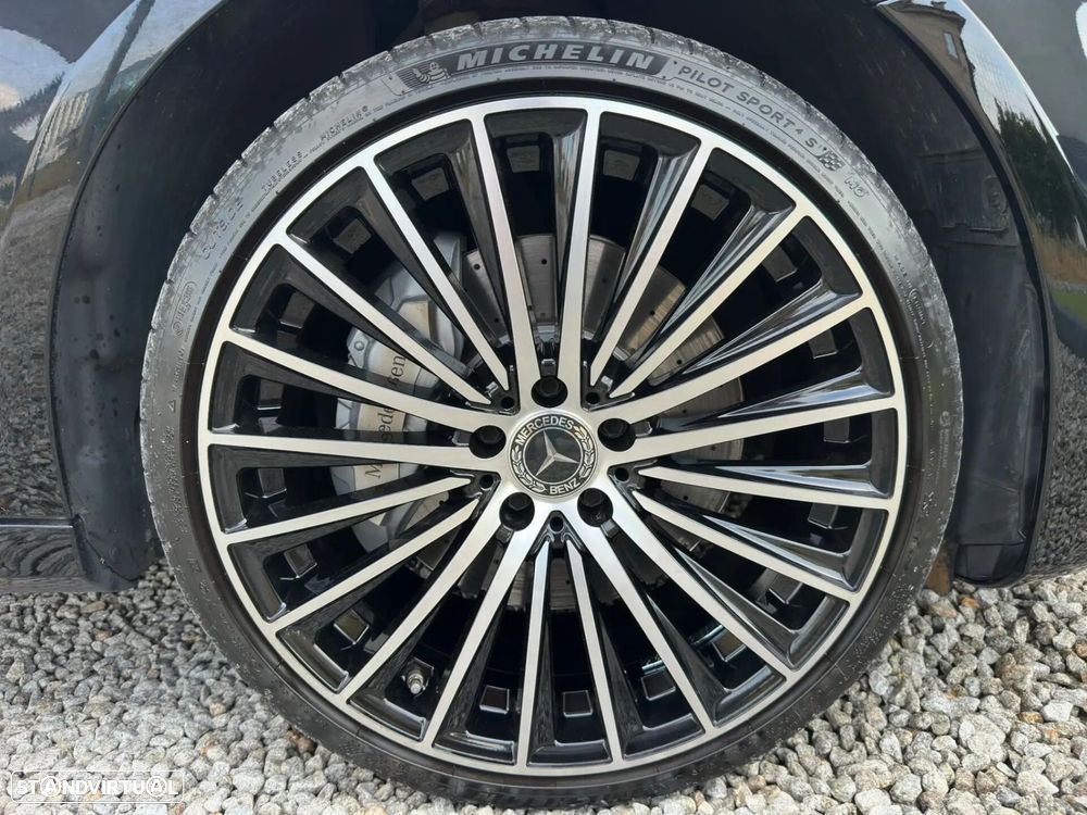 Mercedes-Benz E 300 de AMG Line - 8