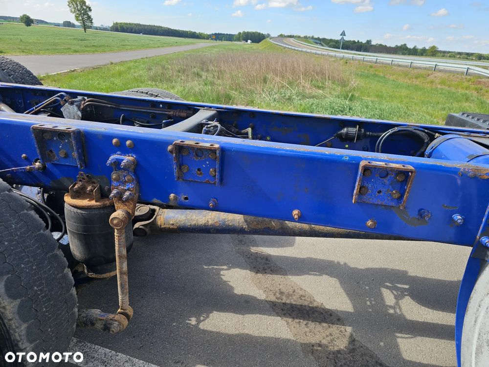Volvo FM 9 , 6X2 , 300KM , - 11
