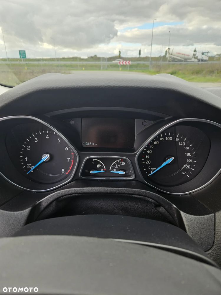 Ford Focus 1.5 EcoBoost Titanium ASS - 16