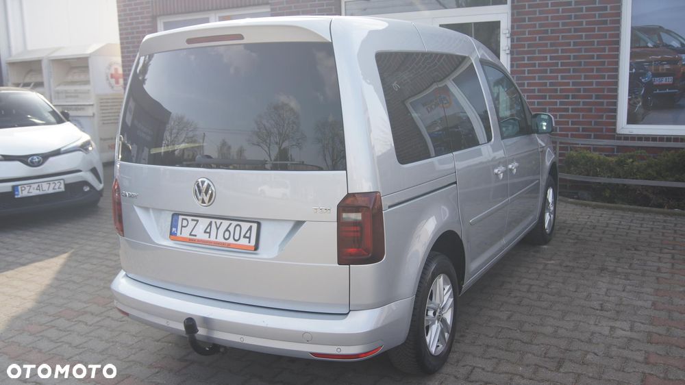 Volkswagen Caddy 2.0 TDI Comfortline DSG - 9