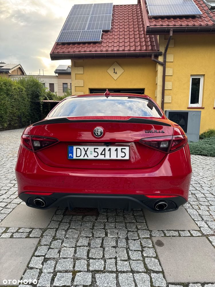 Alfa Romeo Giulia 2.0 Turbo - 6