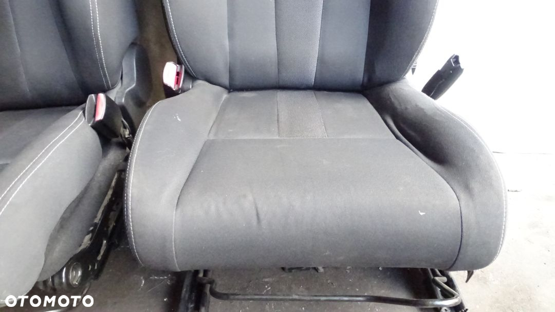 FOTELE PRZEDNIE RENAULT LAGUNA III 2.0DCI - 3
