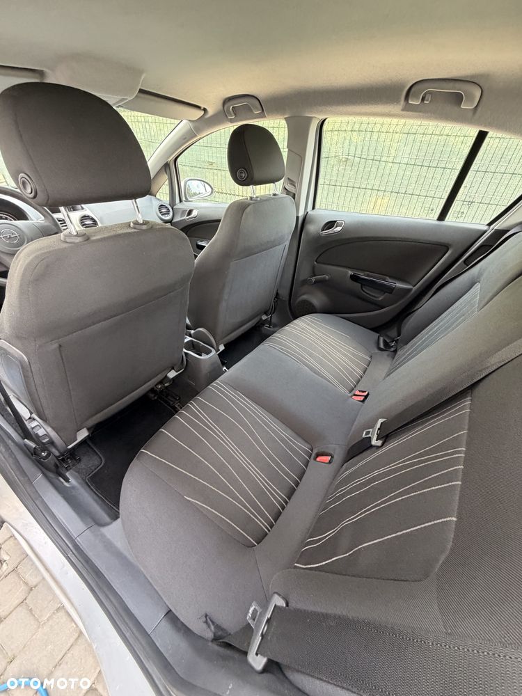 Opel Corsa - 7