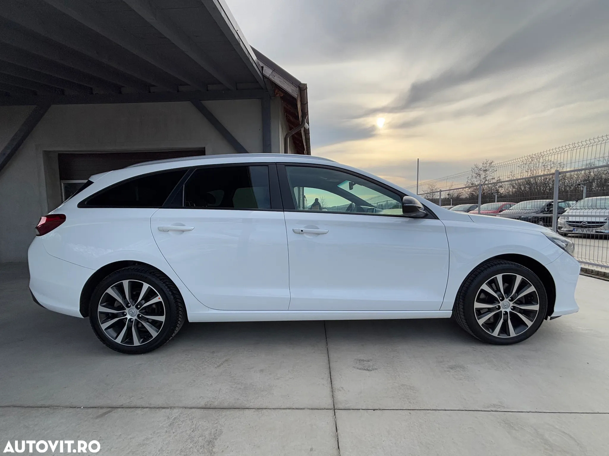 Hyundai i30 Kombi 1.6 CRDI DCT Select - 7