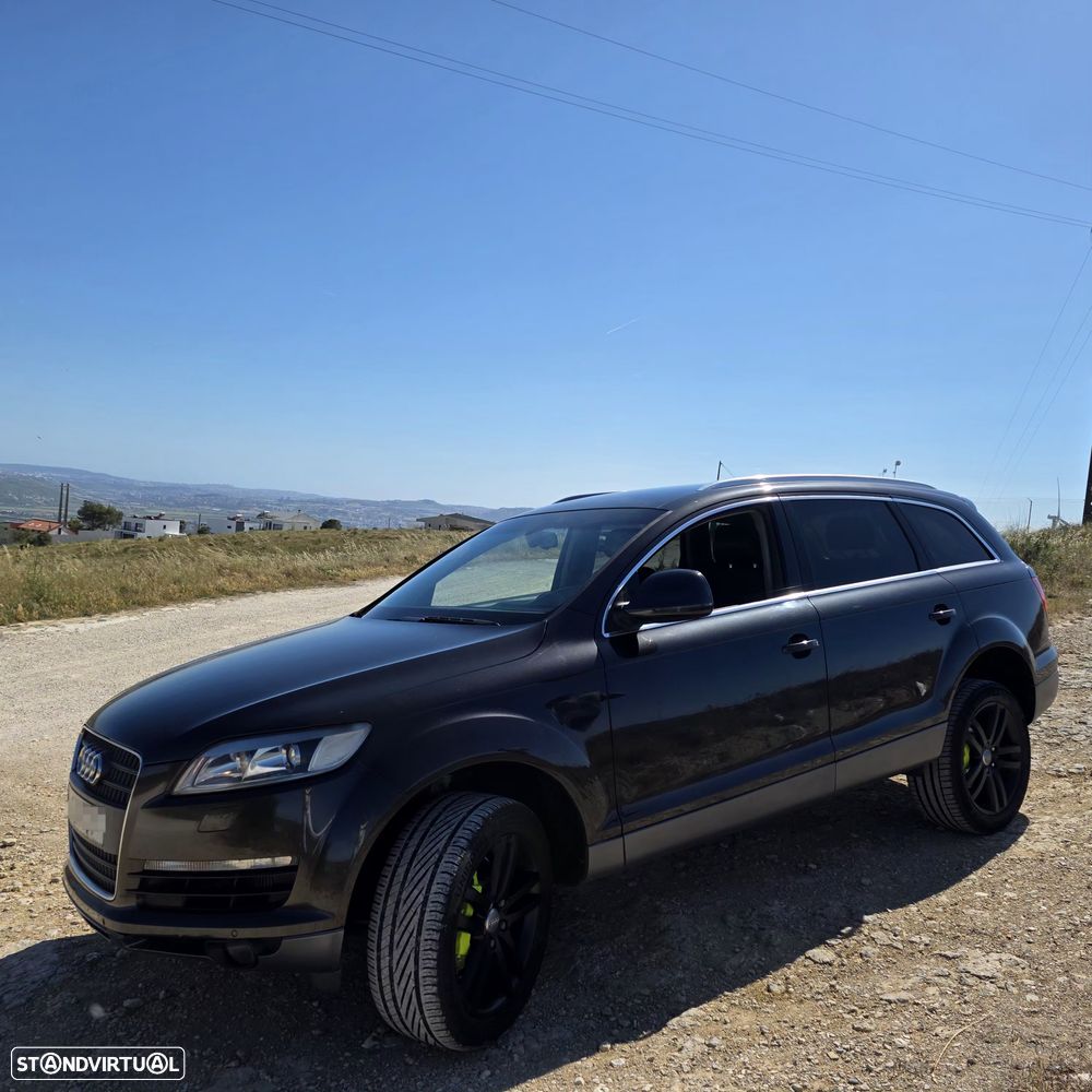 Audi Q7 3.0 TDI Sport Tiptronic - 4