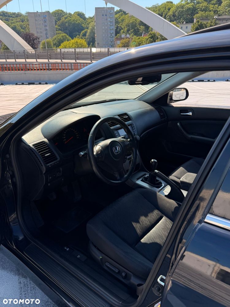 Honda Accord 2.0 Executive - 7