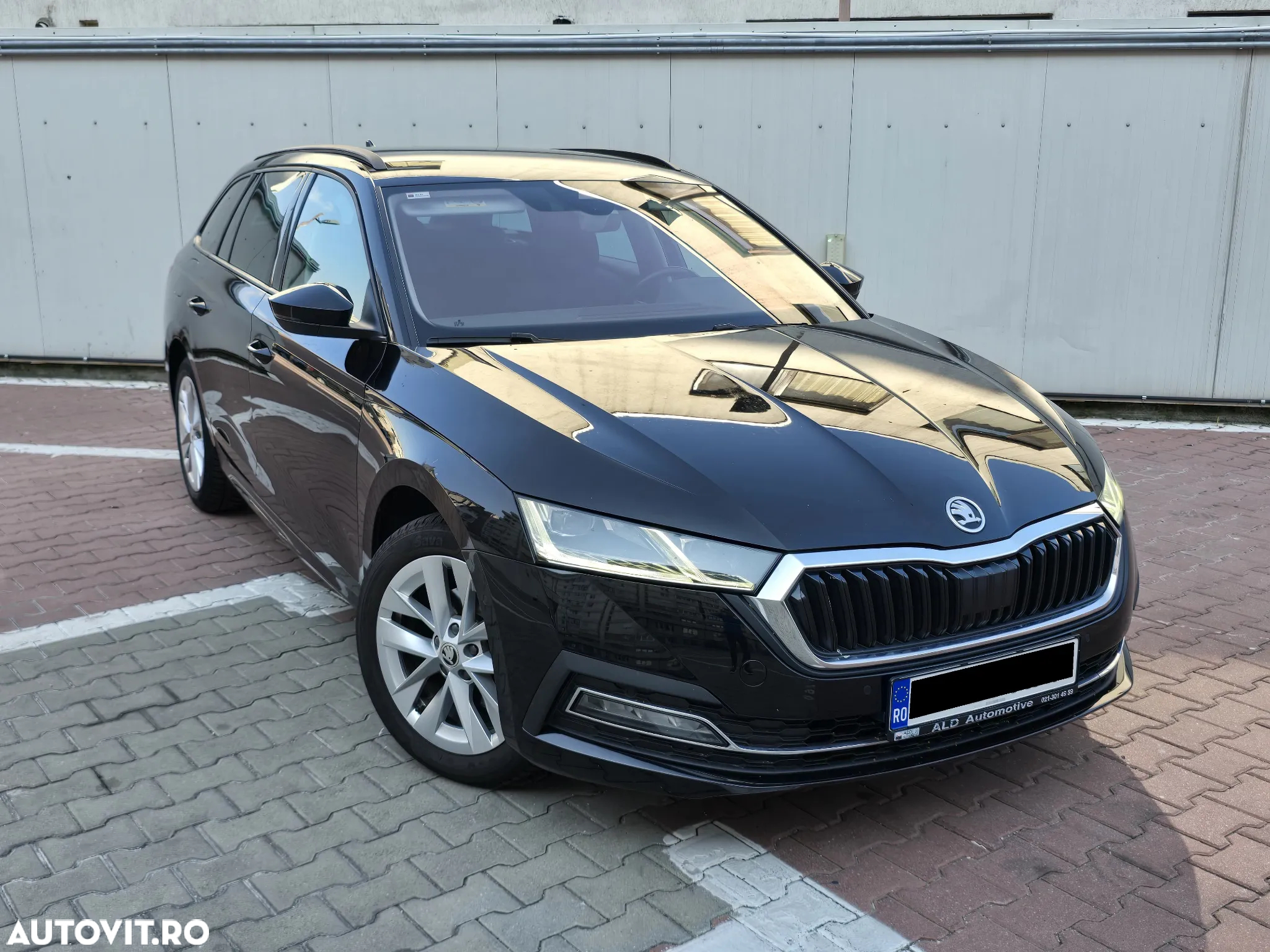 Skoda Octavia Combi 2.0 TDI Style - 7