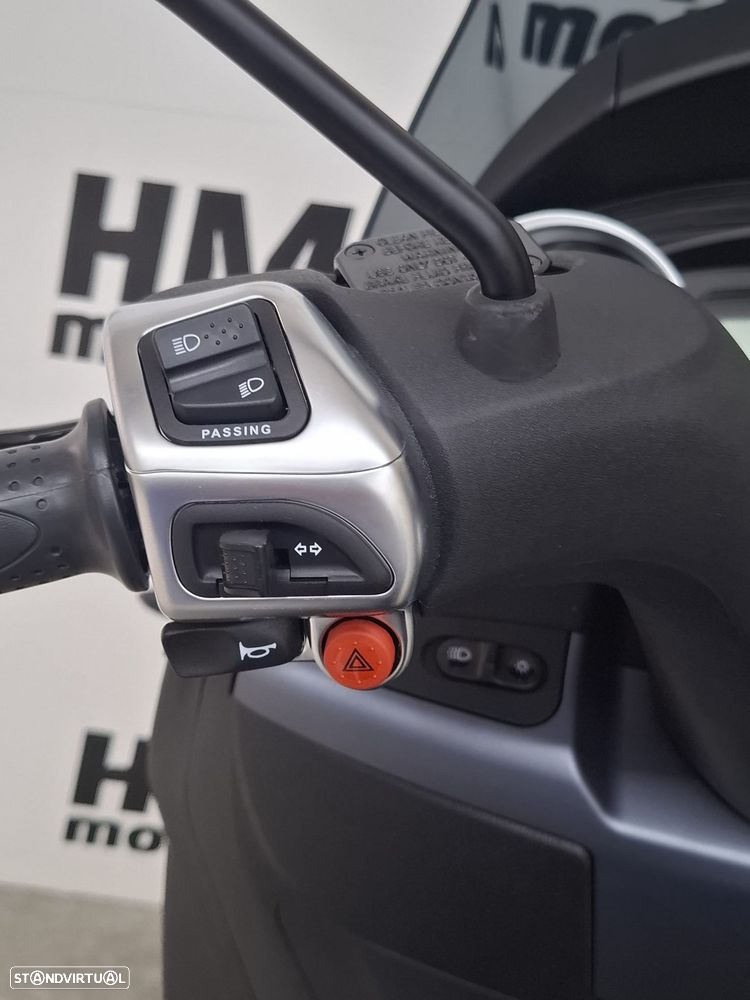 Piaggio MP3 300 HPE - GARANTIA DE FÁBRICA - 7