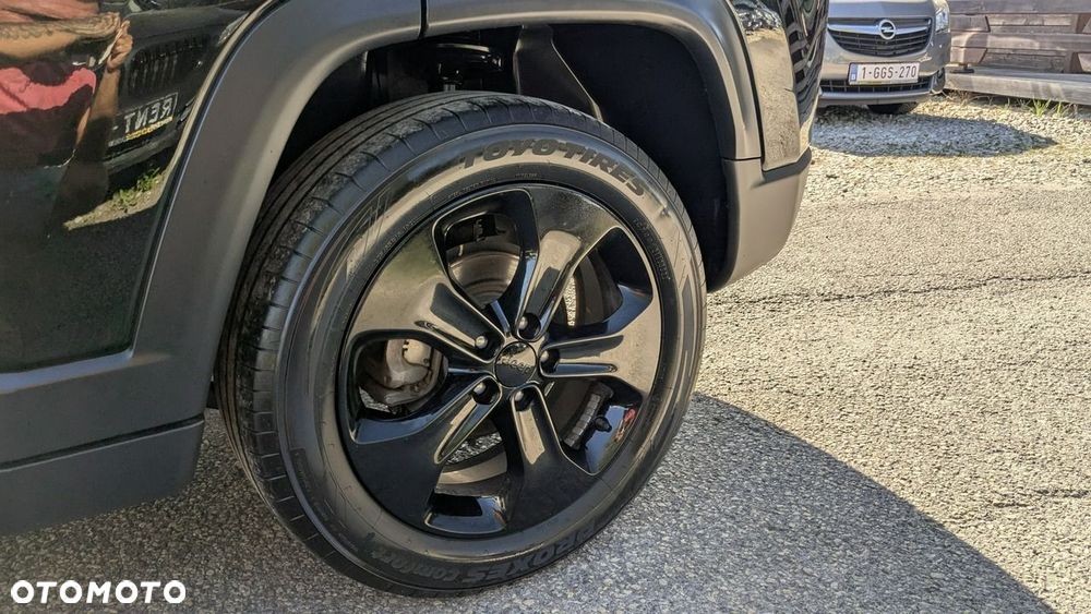 Jeep Compass - 37