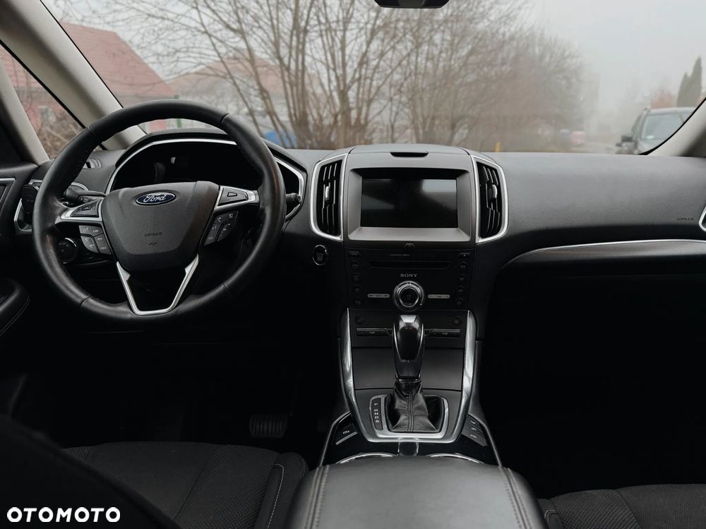 Ford S-Max 2.0 TDCi Titanium PowerShift - 17