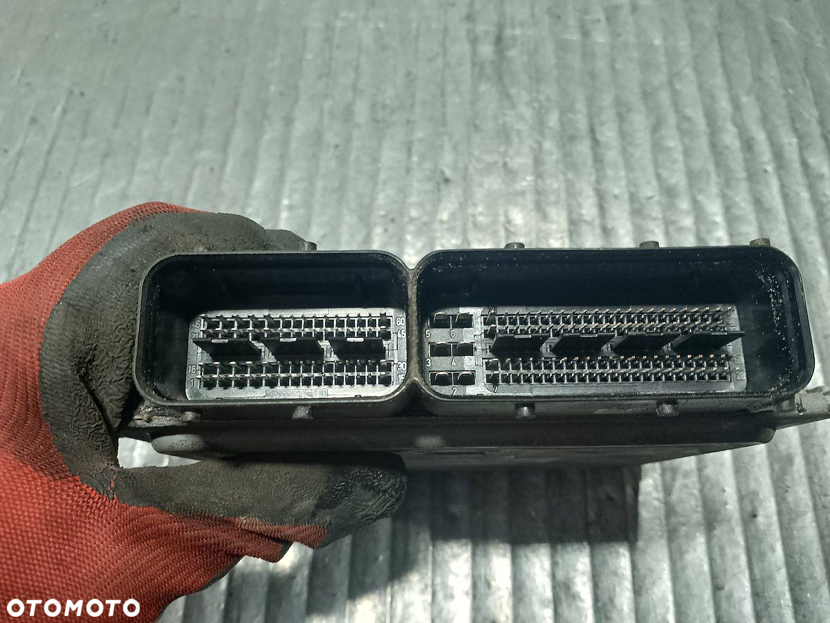 KOMPUTER, STEROWNIK SKODA FABIA II LIFT 03F906070AM 5WP44630 1.2 TSI - 2