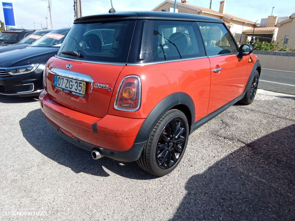 MINI 3 Portas Cooper D - 6