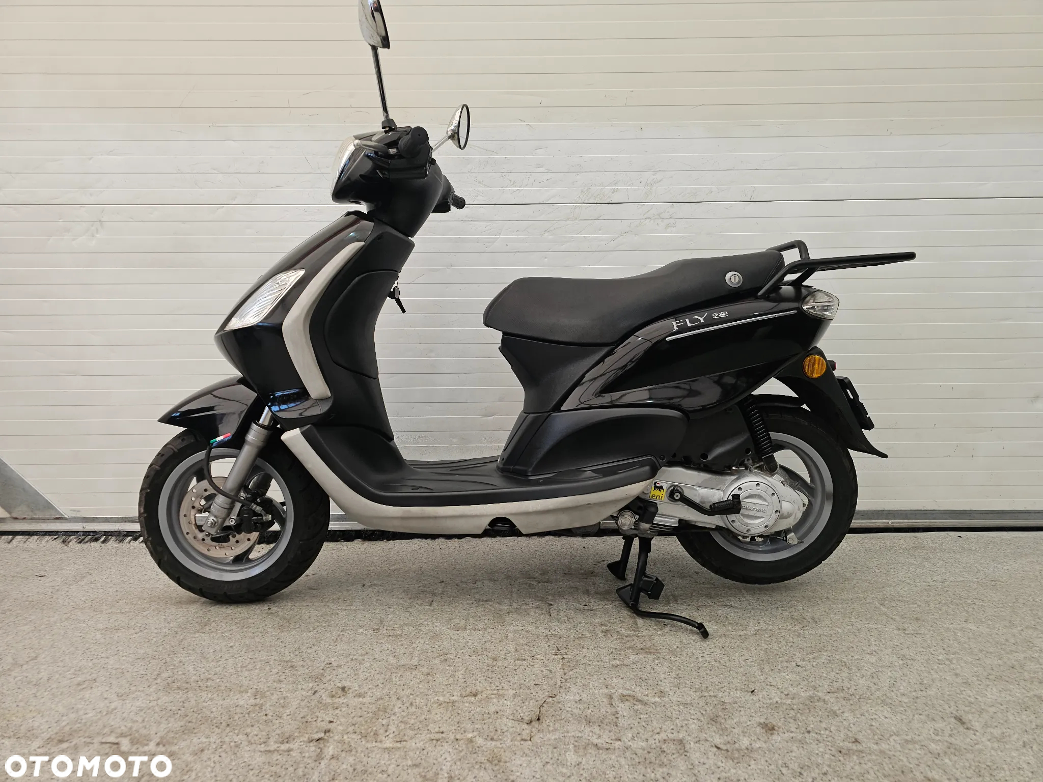 Piaggio FLY - 2