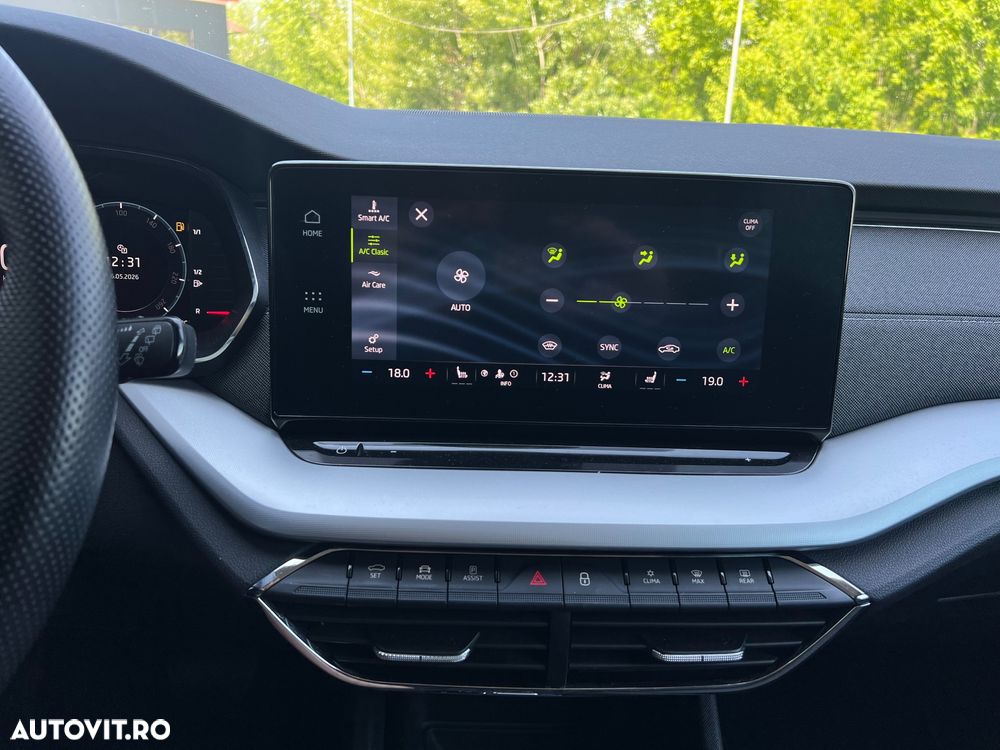 Skoda Octavia 2.0 TDI STYLE DSG - 19