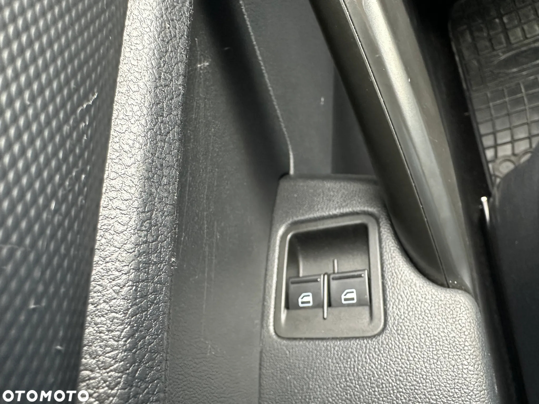 Volkswagen CADDY - 10