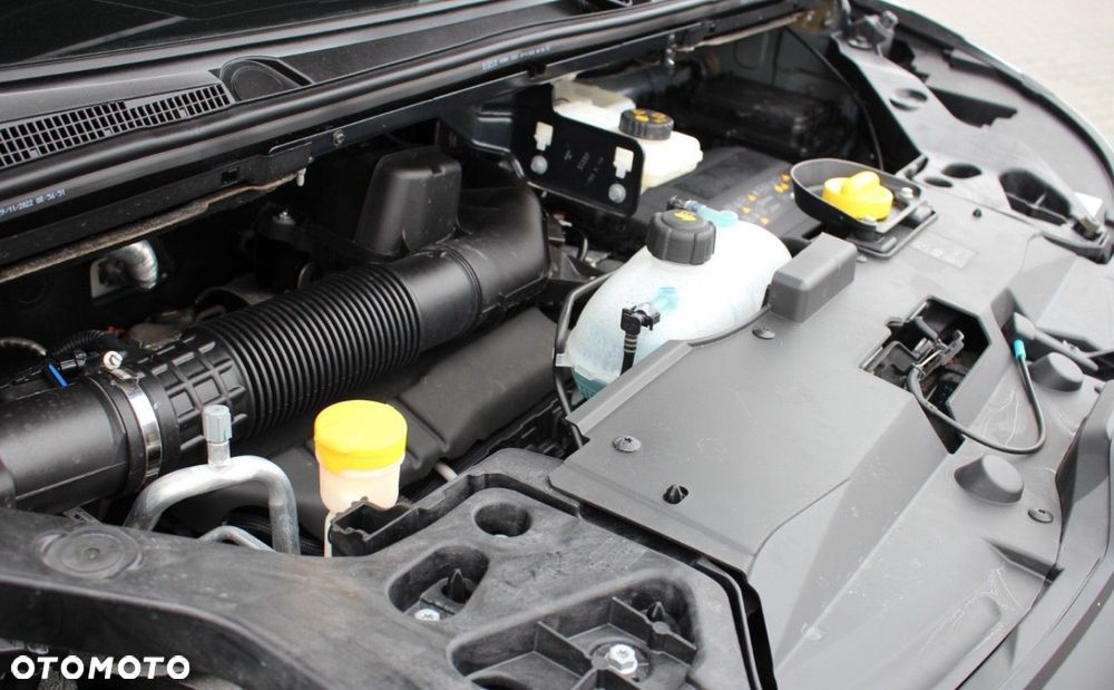 Renault Trafic - 23
