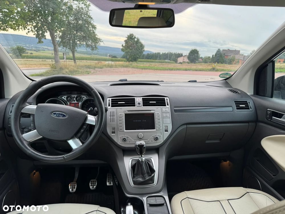 Ford Kuga 2.0 TDCi Individual - 14