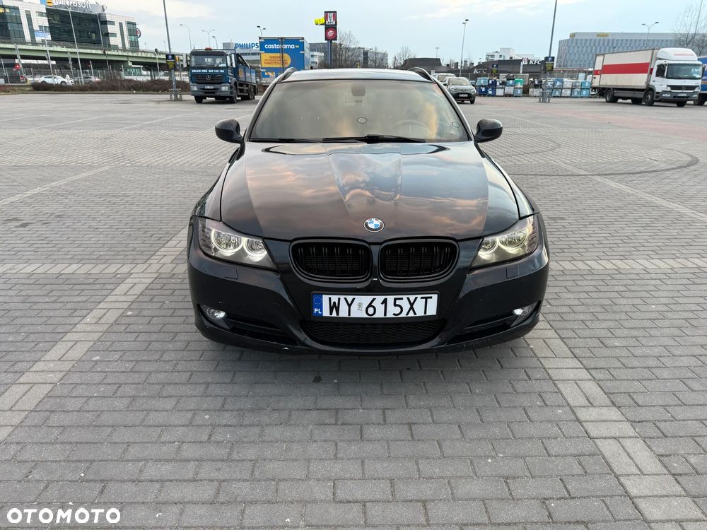 BMW Seria 3 316d - 26