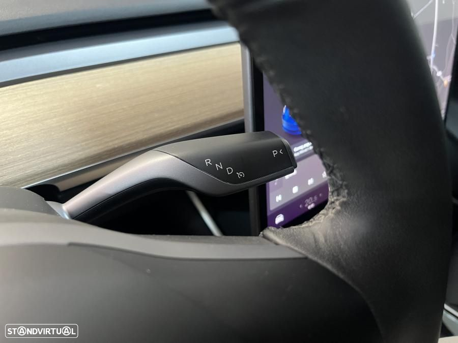Tesla Model 3 Performance Dual Motor AWD - 21