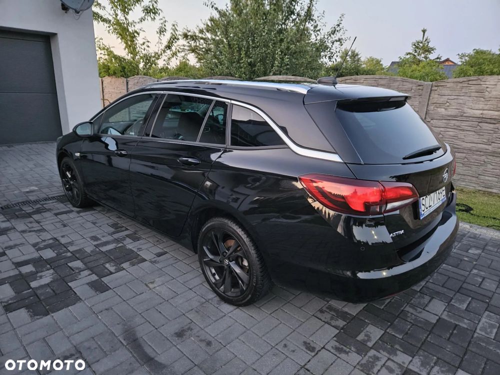 Opel Astra V 1.4 T Elite S&S - 11