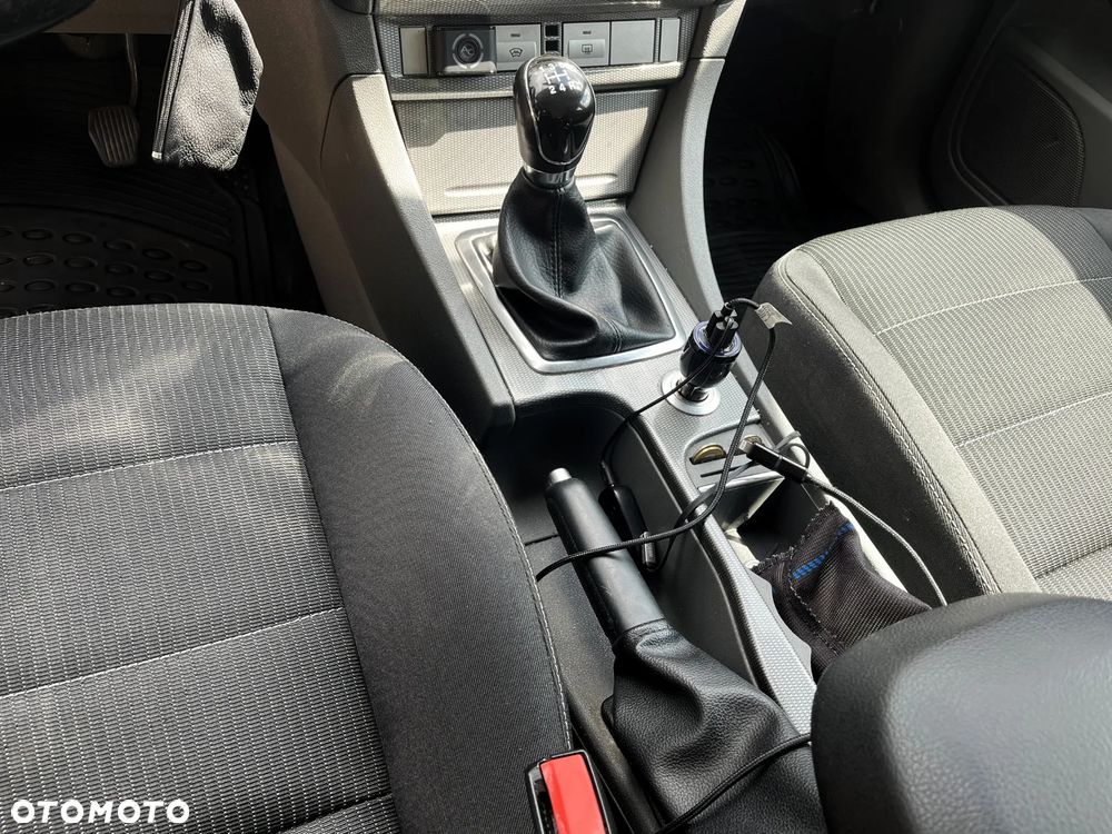 Ford Focus 1.8 Titanium - 23