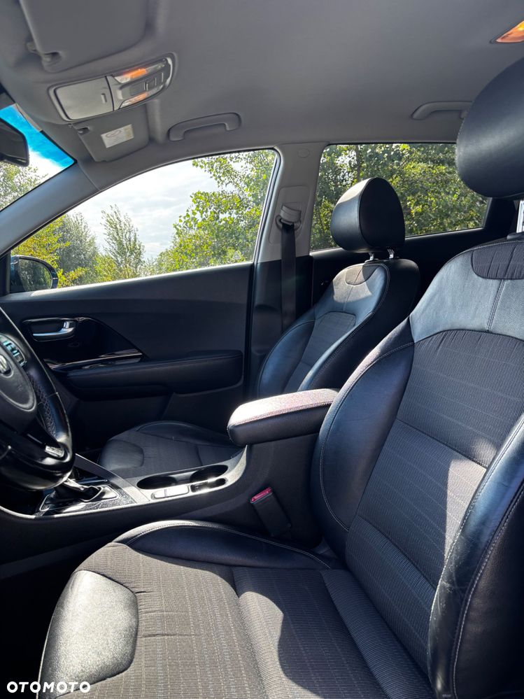 Kia Niro - 8