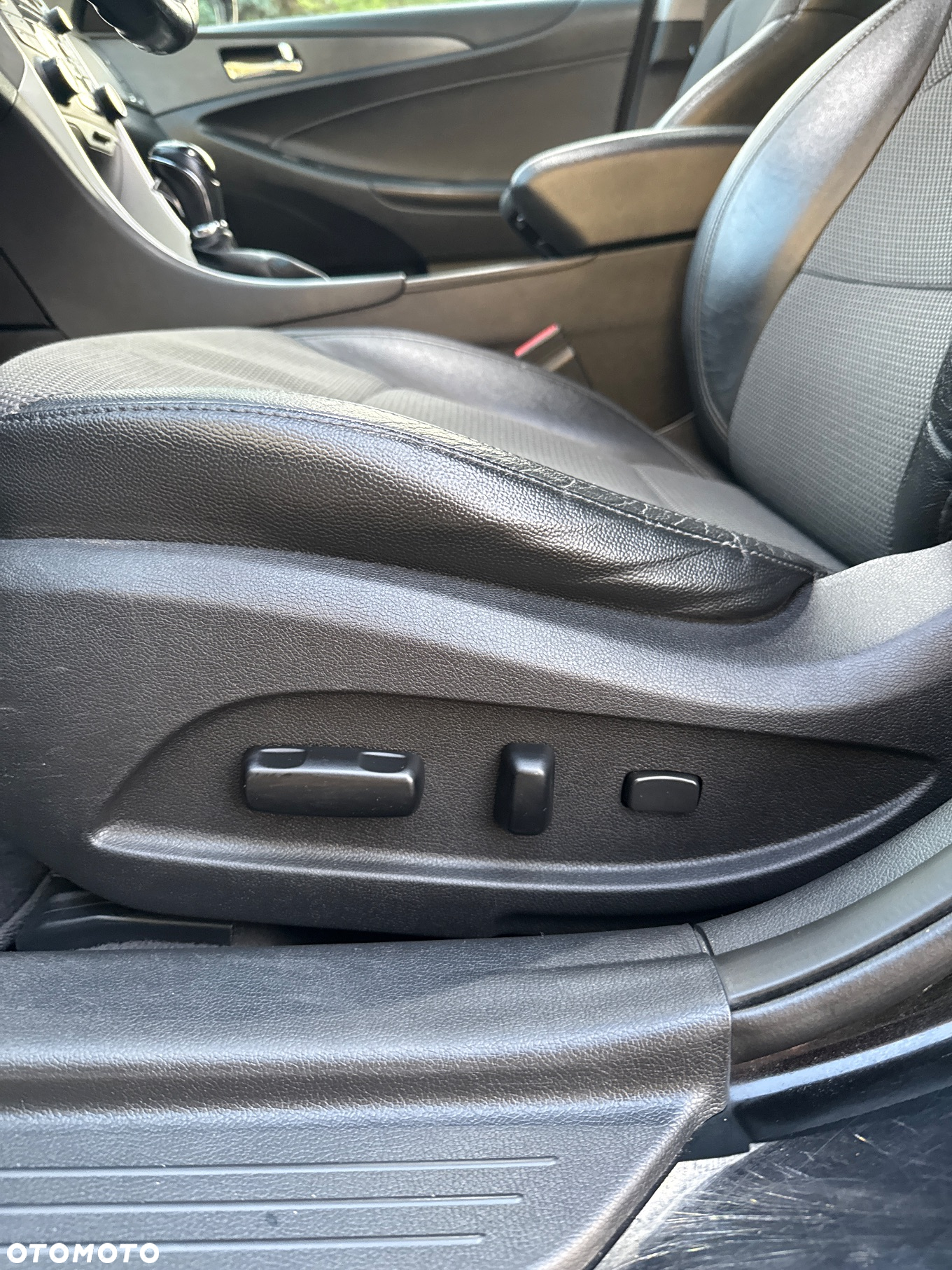Hyundai Sonata - 11