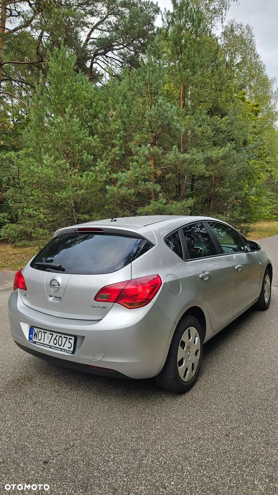 Opel Astra - 5