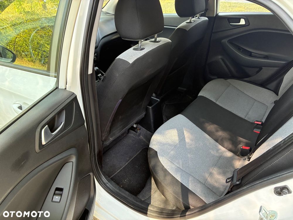 Hyundai I20 2016 photo 4