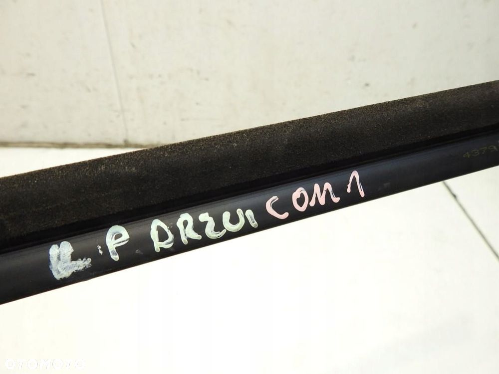 USZCZELKA DRZWI LEWY PRZÓD JEEP COMPASS I - 2