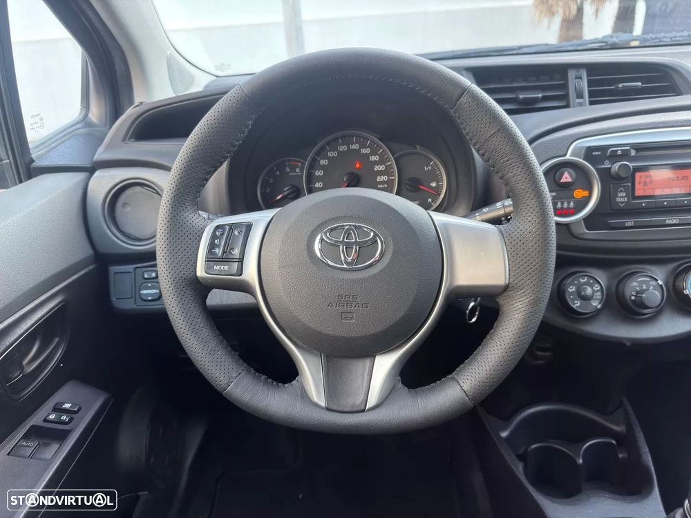 Toyota Yaris 1.4 D-4D Comfort 99g - 13